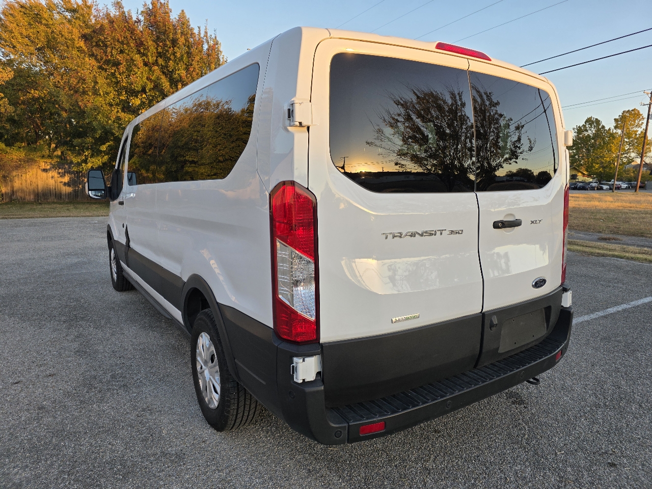 Ford Transit 350 Van Low Roof w/Sliding Pass. 148-in. WB 2023
