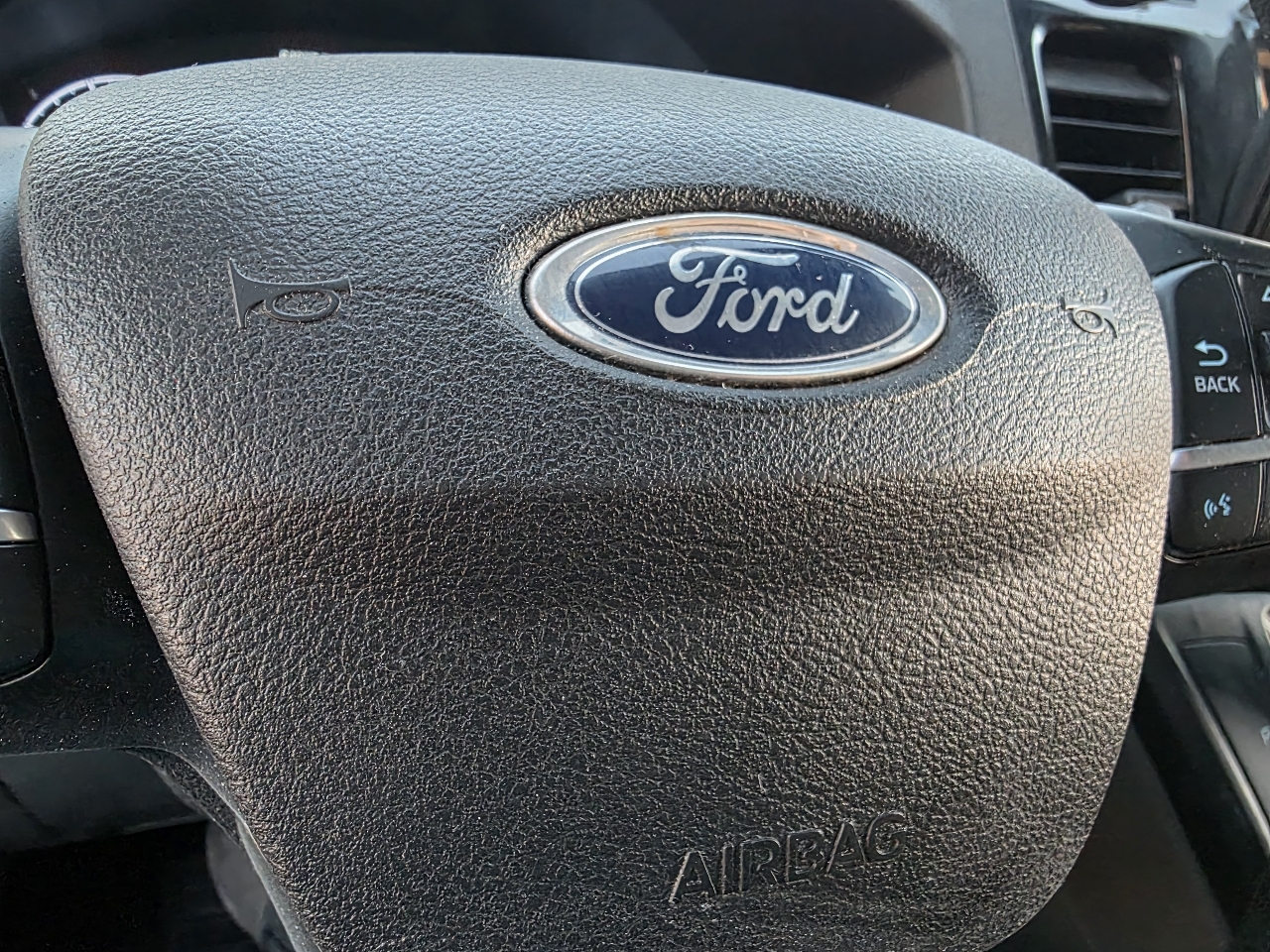 Ford Transit 350 Van Low Roof w/Sliding Pass. 148-in. WB 2023