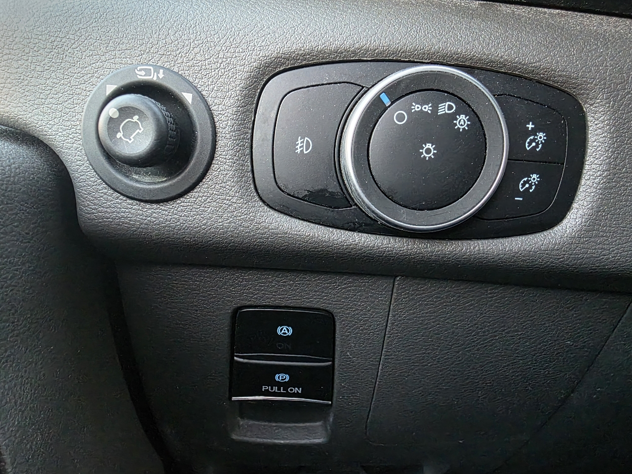 Ford Transit 350 Van Low Roof w/Sliding Pass. 148-in. WB 2023