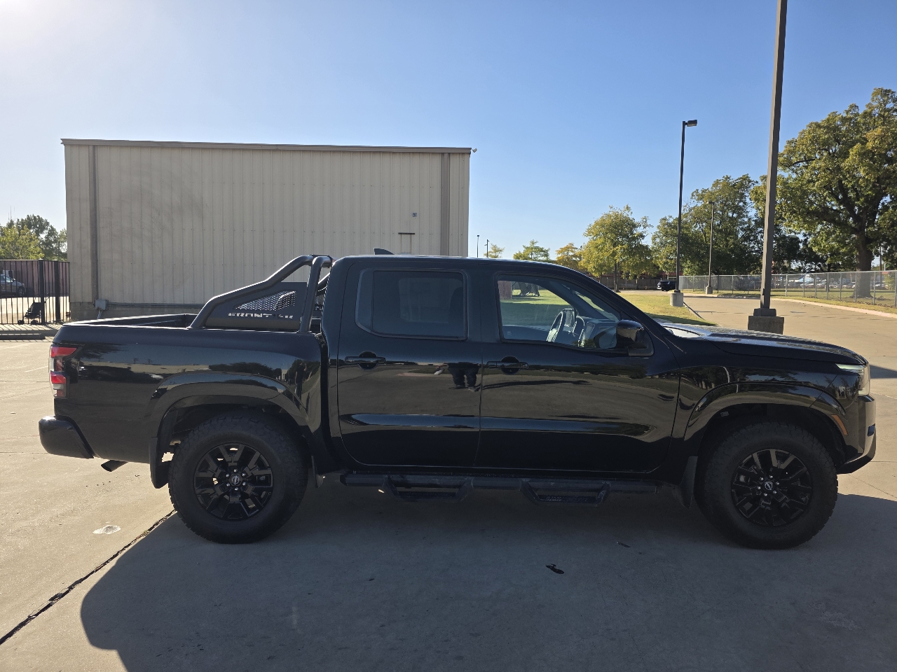 Nissan Frontier SV Crew Cab 4WD 2023 Nissan Frontier SV Crew Cab 4WD 2023