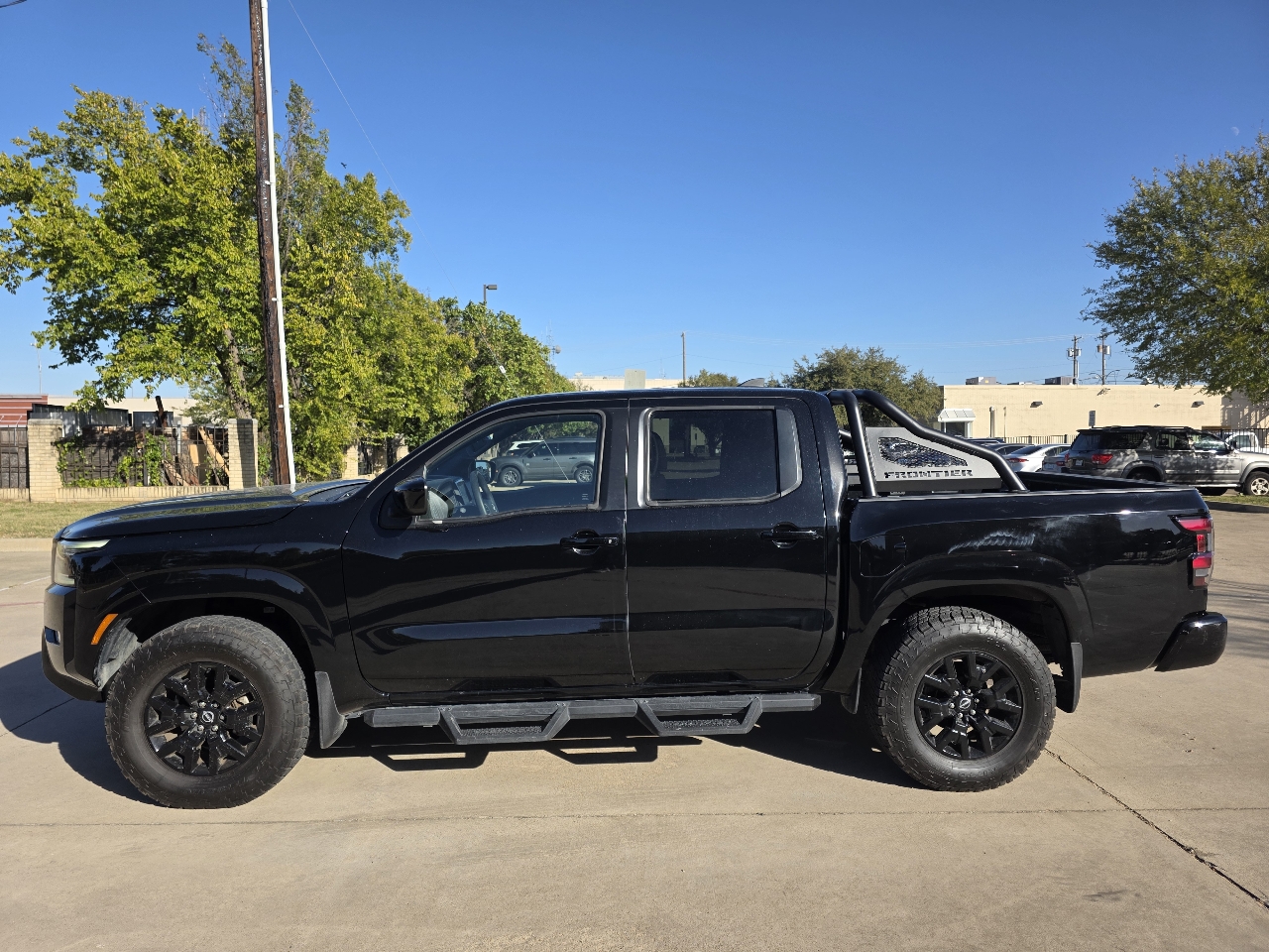 Nissan Frontier SV Crew Cab 4WD 2023 Nissan Frontier SV Crew Cab 4WD 2023