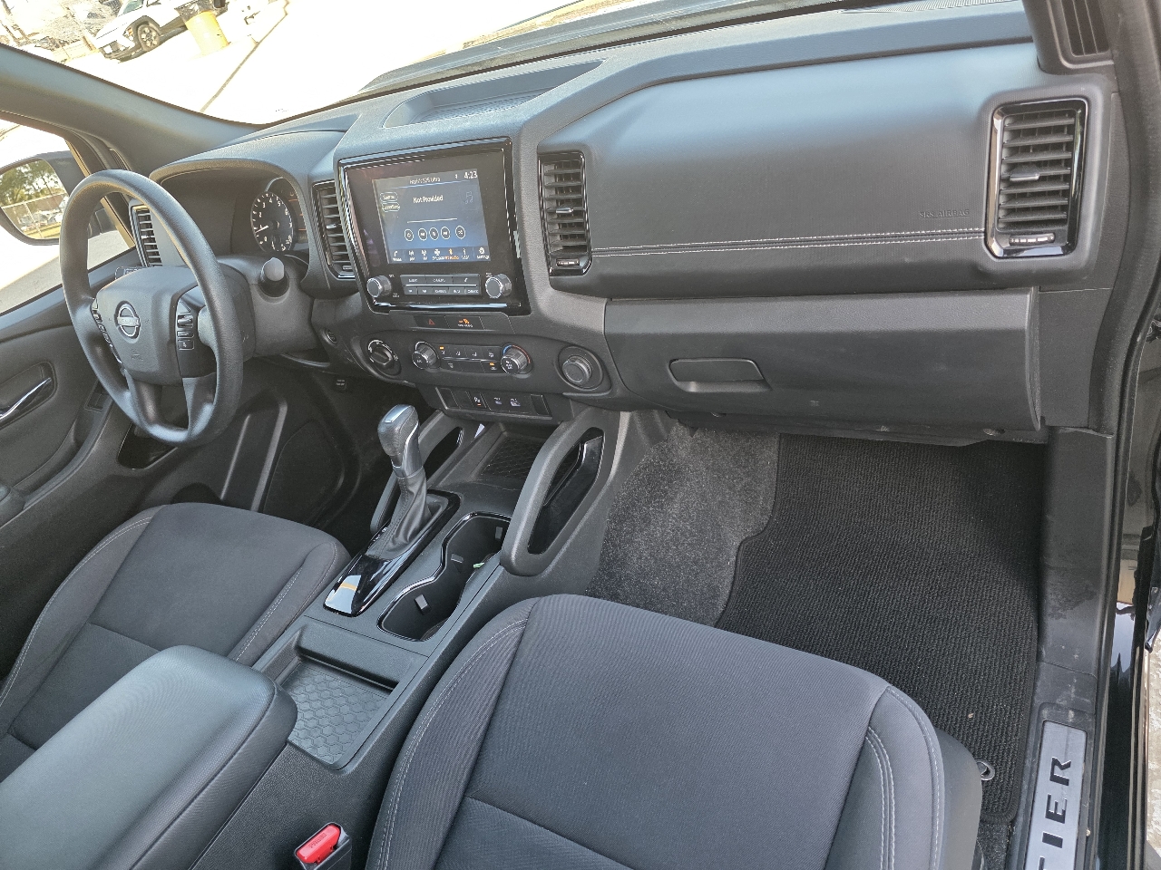 Nissan Frontier SV Crew Cab 4WD 2023 Nissan Frontier SV Crew Cab 4WD 2023