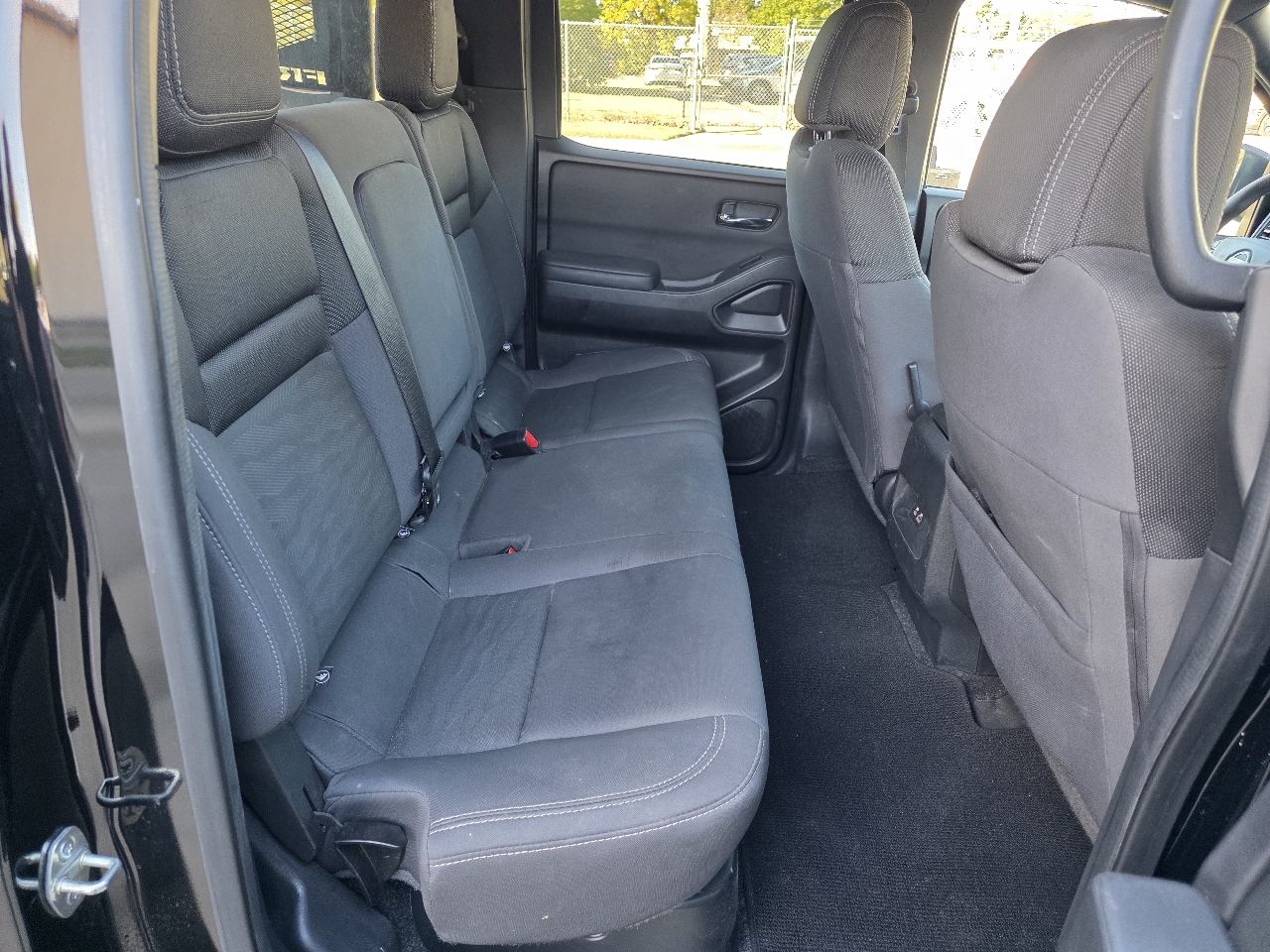 Nissan Frontier SV Crew Cab 4WD 2023 Nissan Frontier SV Crew Cab 4WD 2023