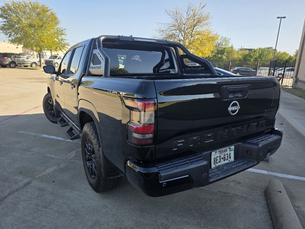 Nissan Frontier SV Crew Cab 4WD 2023 Nissan Frontier SV Crew Cab 4WD 2023