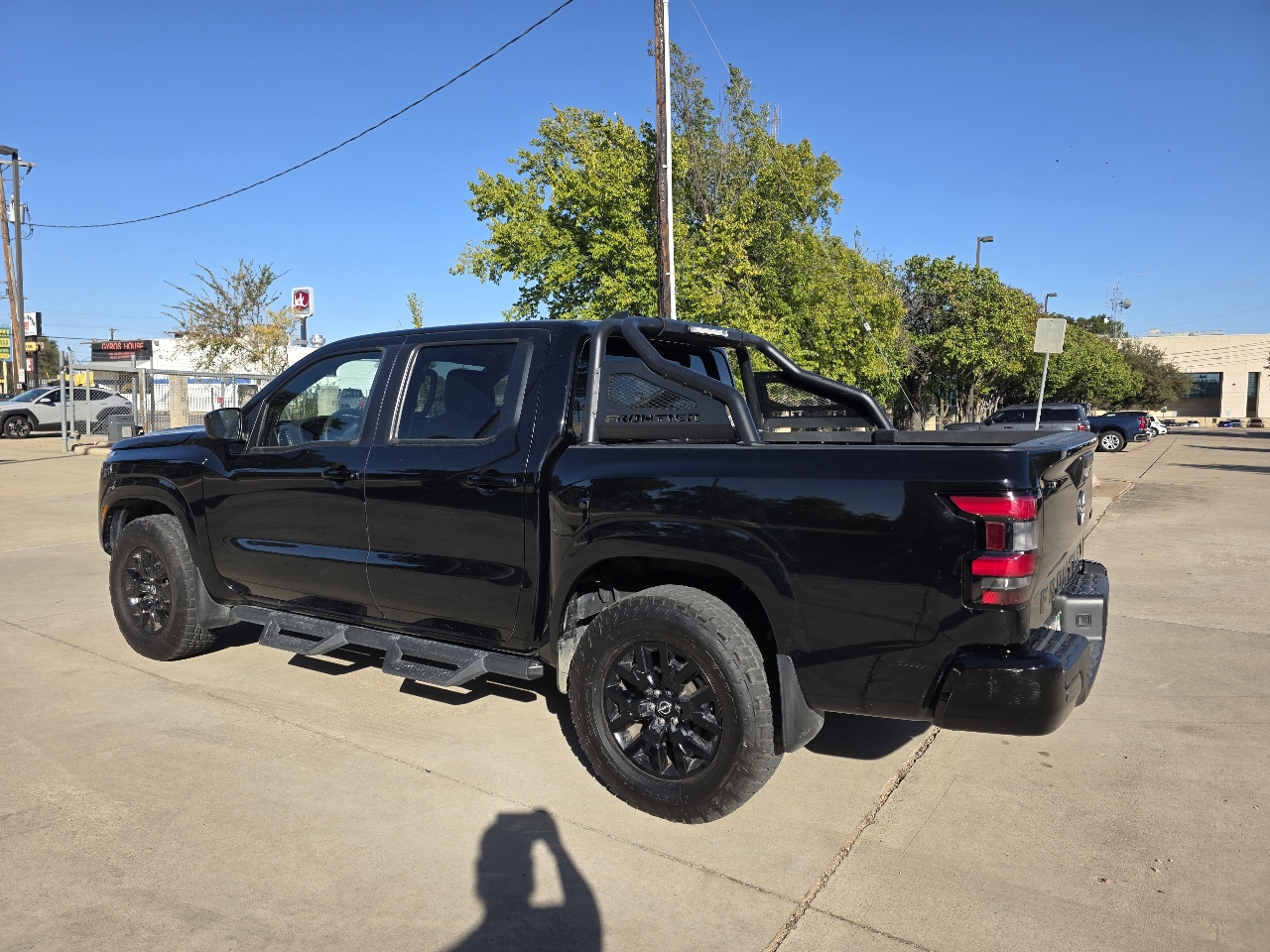 Nissan Frontier SV Crew Cab 4WD 2023 Nissan Frontier SV Crew Cab 4WD 2023