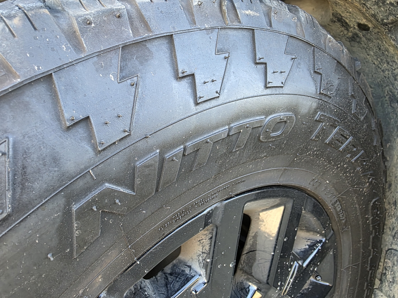 Nissan Frontier SV Crew Cab 4WD 2023 Nissan Frontier SV Crew Cab 4WD 2023