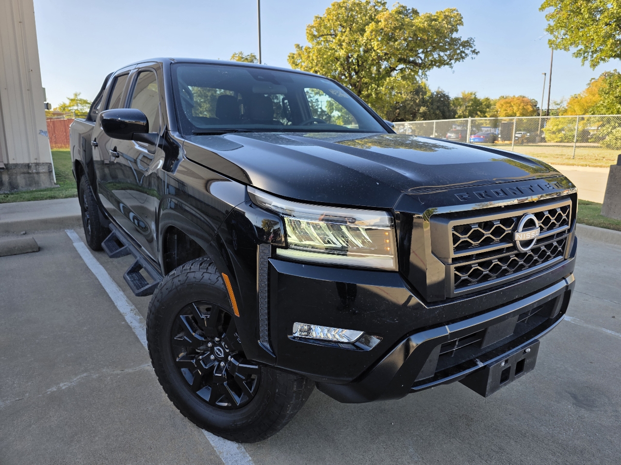 Nissan Frontier SV Crew Cab 4WD 2023 Nissan Frontier SV Crew Cab 4WD 2023