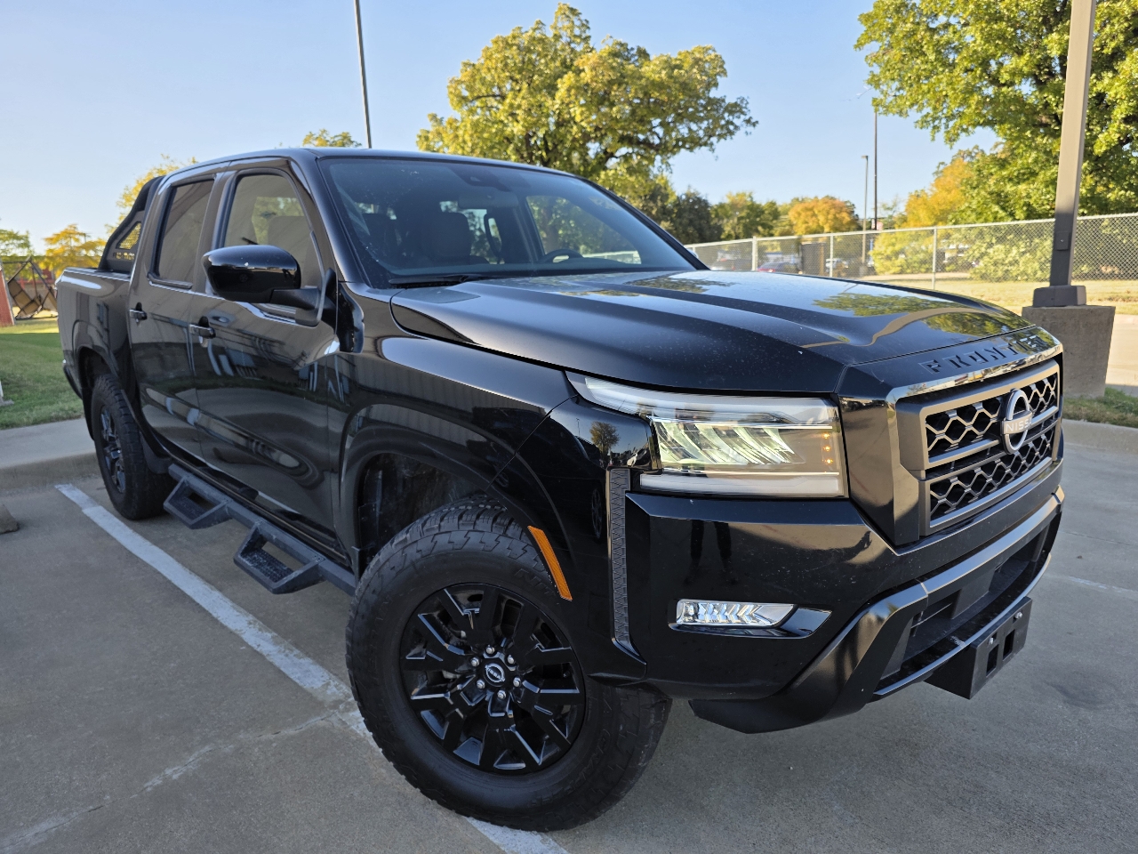 Nissan Frontier SV Crew Cab 4WD 2023 Nissan Frontier SV Crew Cab 4WD 2023