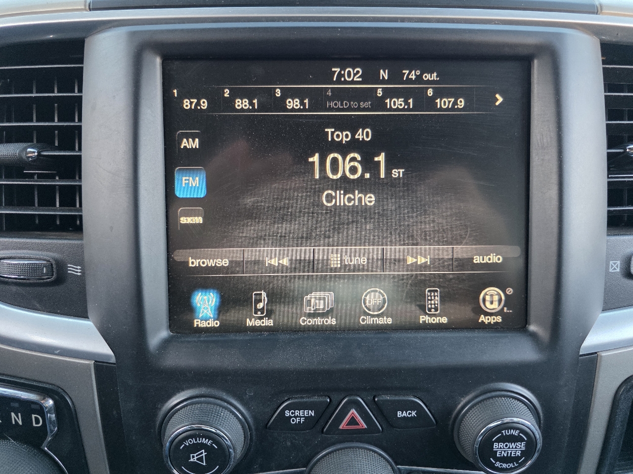 RAM 1500 4WD Crew Cab 140.5" Lone Star 2015 RAM 1500 4WD Crew Cab 140.5" Lone Star 2015