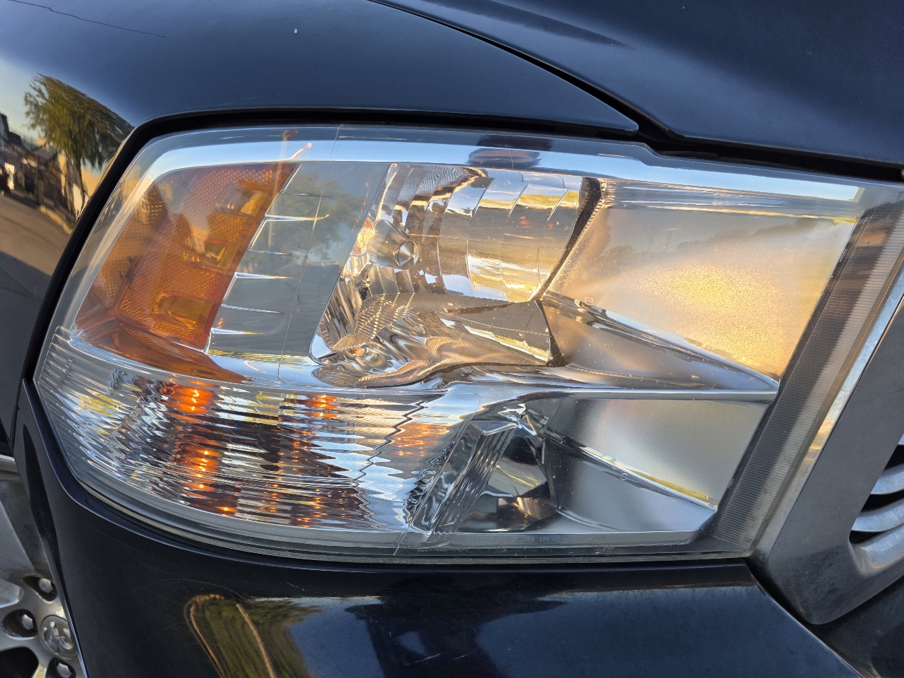 RAM 1500 4WD Crew Cab 140.5" Lone Star 2015 RAM 1500 4WD Crew Cab 140.5" Lone Star 2015