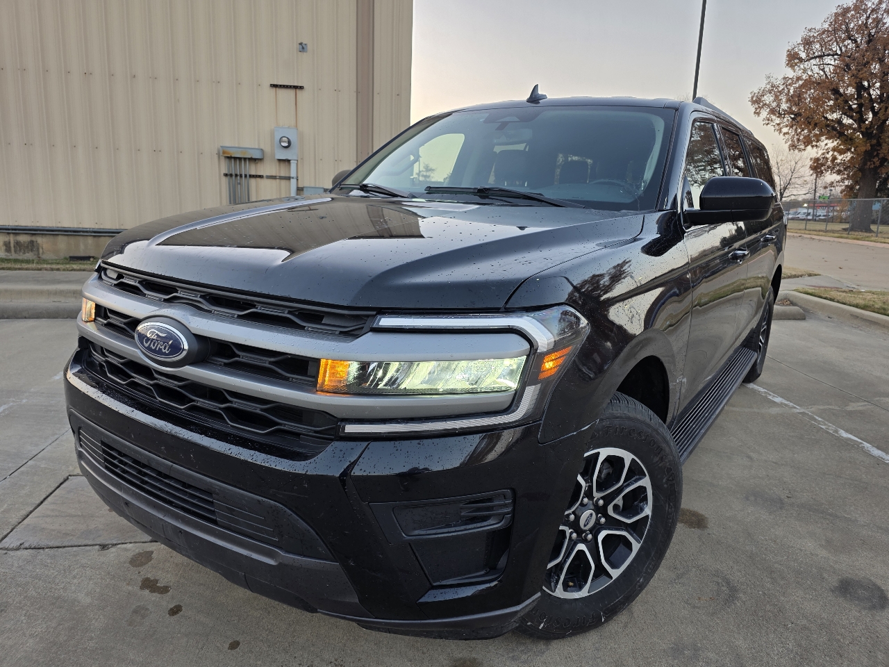 2024 Ford Expedition MAX XLT 4WD