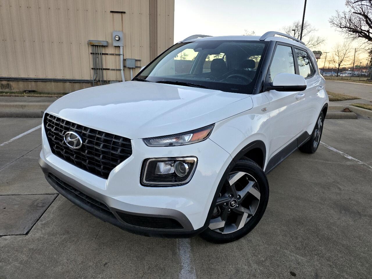 2023 Hyundai Venue SEL