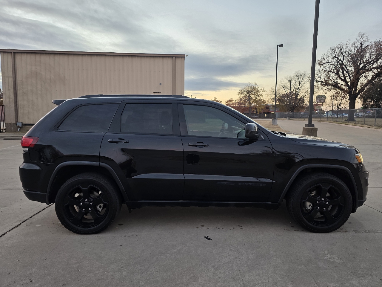 Jeep Grand Cherokee Laredo 2WD 2019