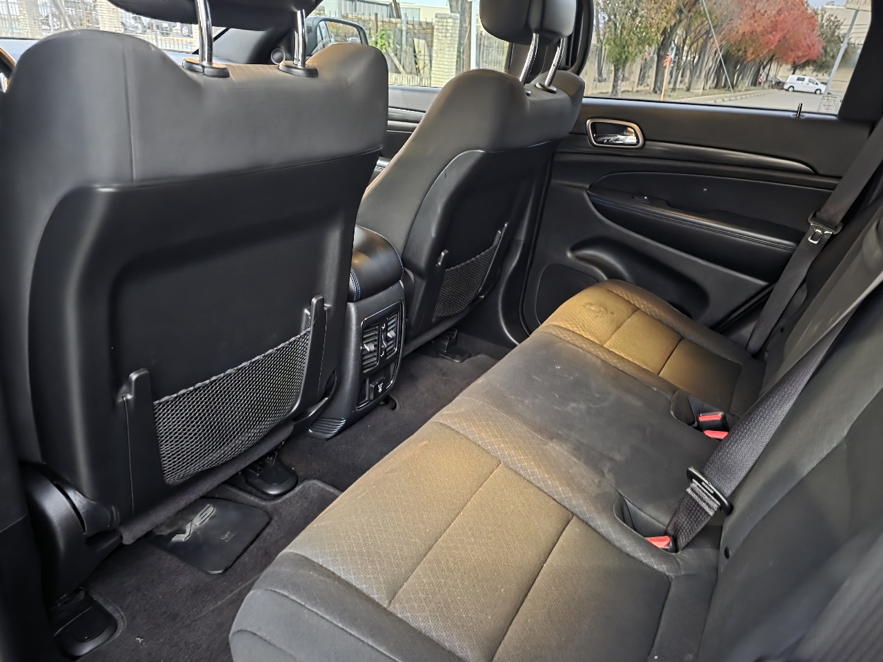 Jeep Grand Cherokee Laredo 2WD 2019