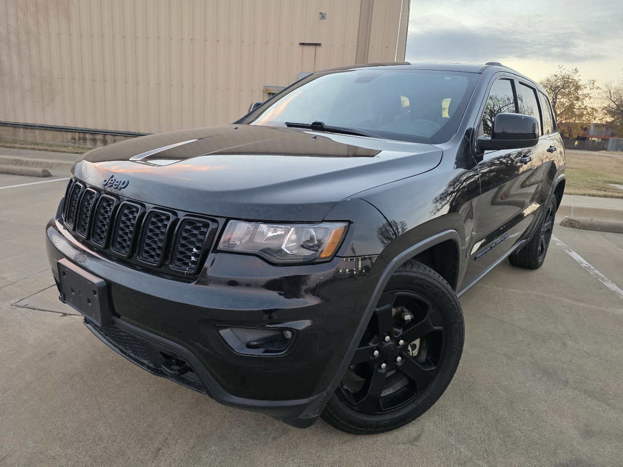Jeep Grand Cherokee Laredo 2WD 2019