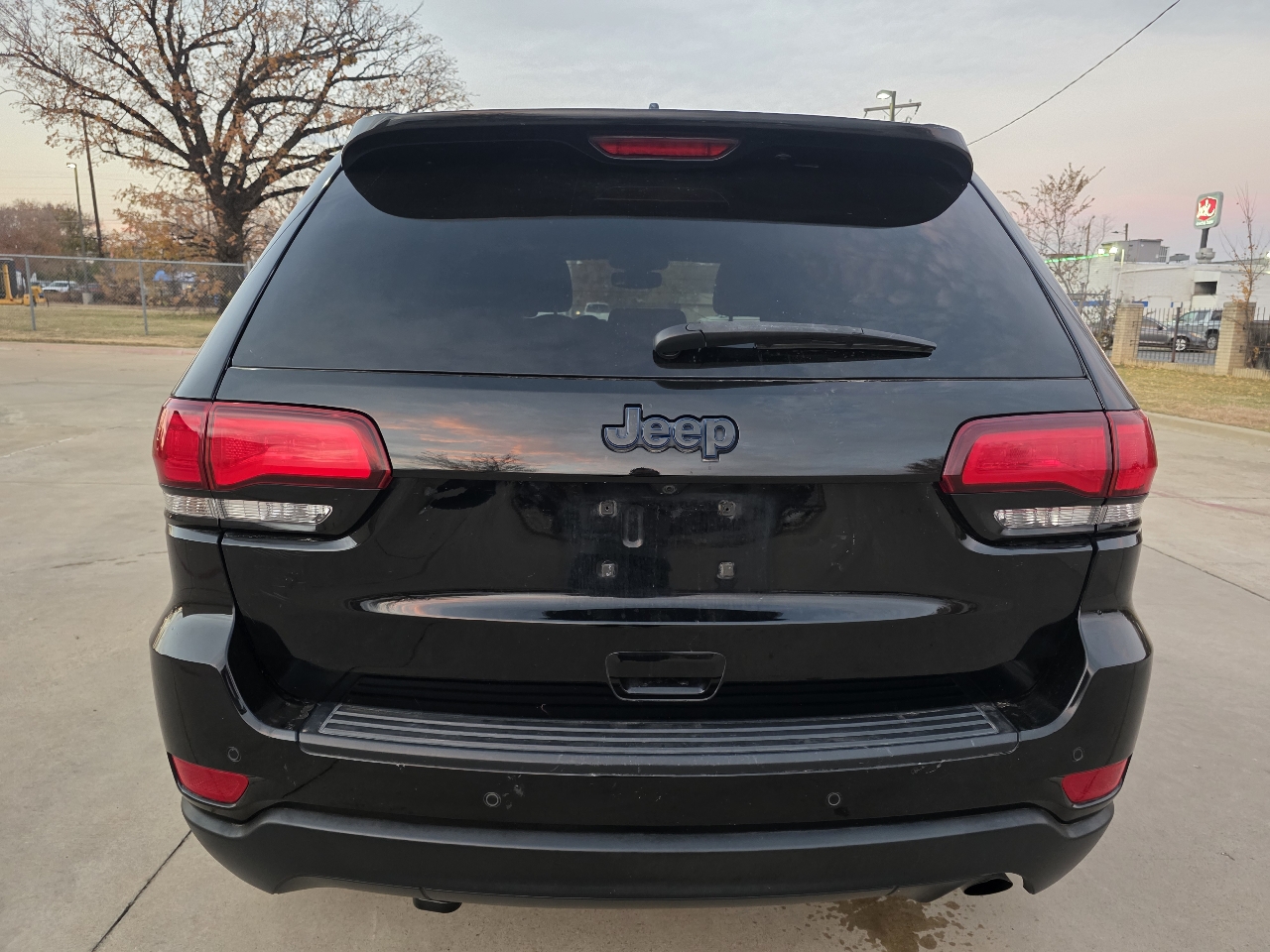 Jeep Grand Cherokee Laredo 2WD 2019