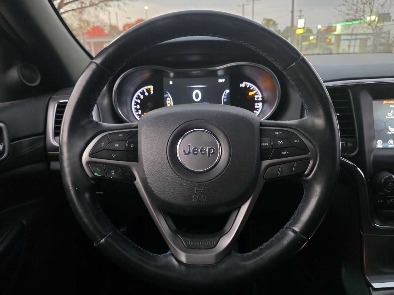 Jeep Grand Cherokee Laredo 2WD 2019