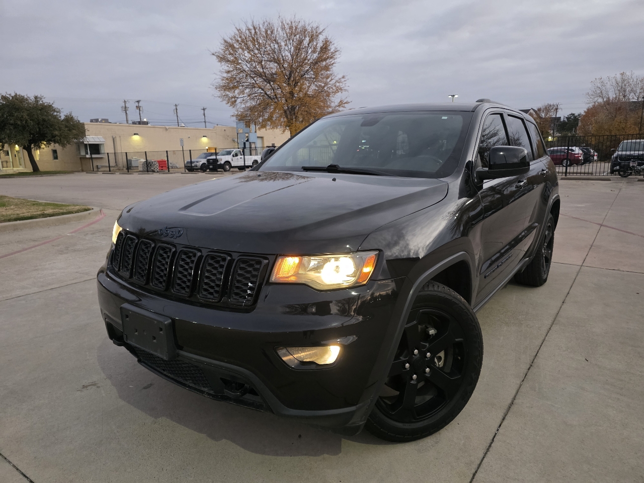 Jeep Grand Cherokee Laredo 2WD 2019