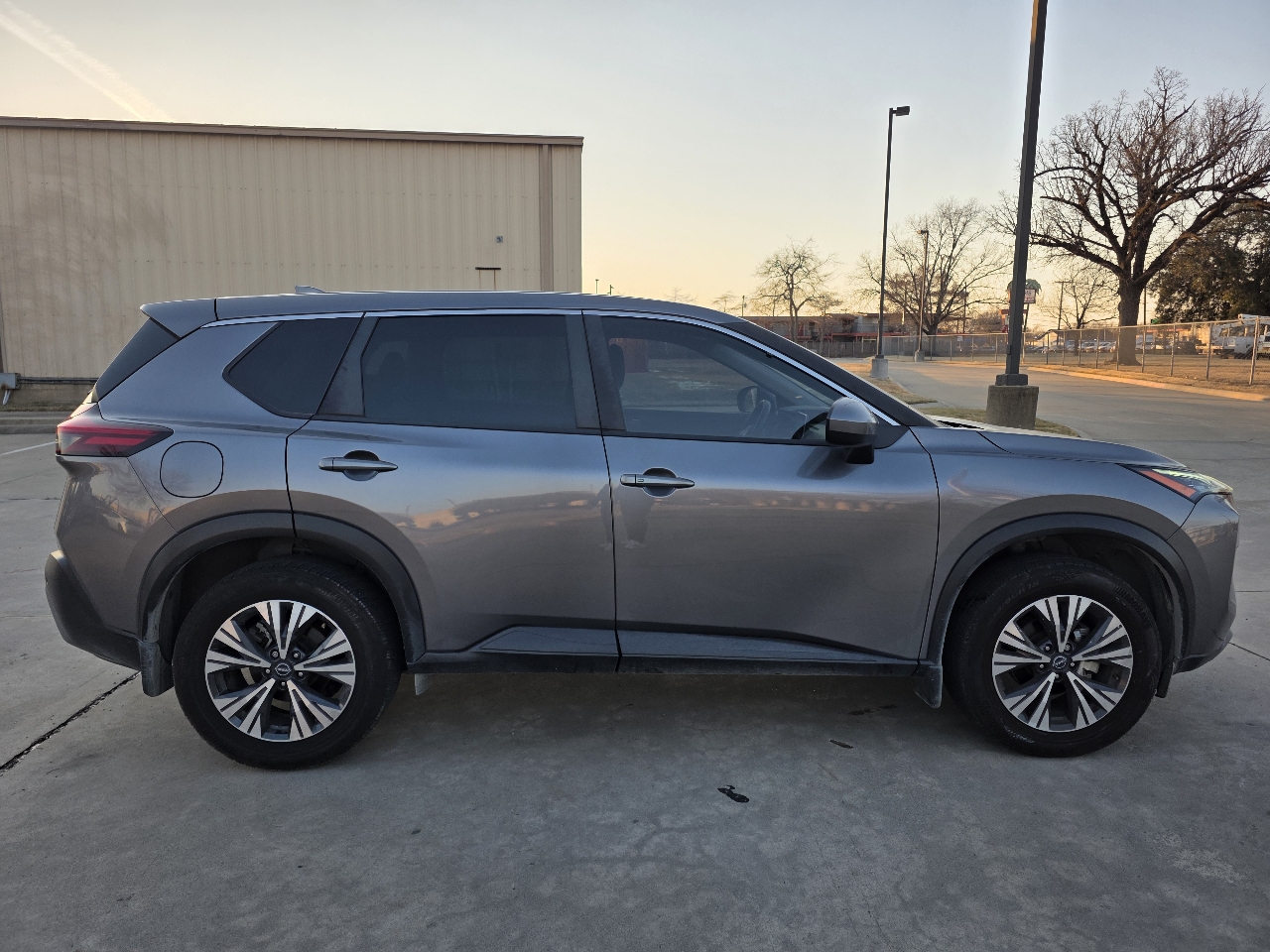 Nissan Rogue SV 2023