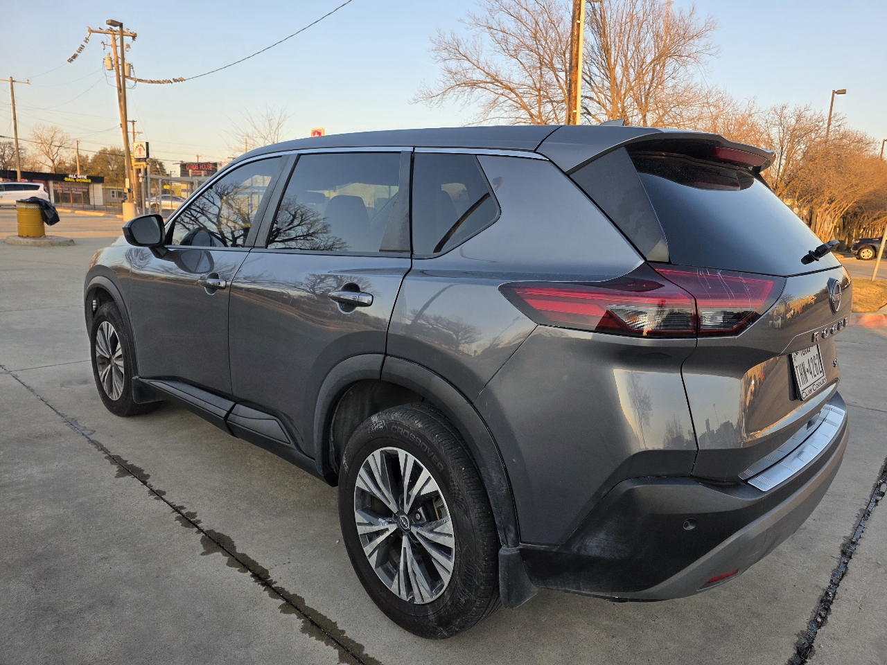 Nissan Rogue SV 2023