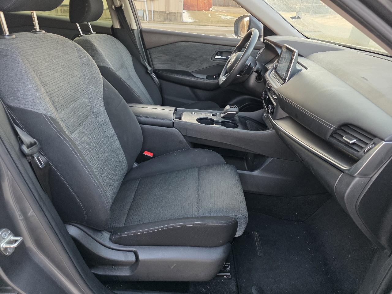 Nissan Rogue SV 2023