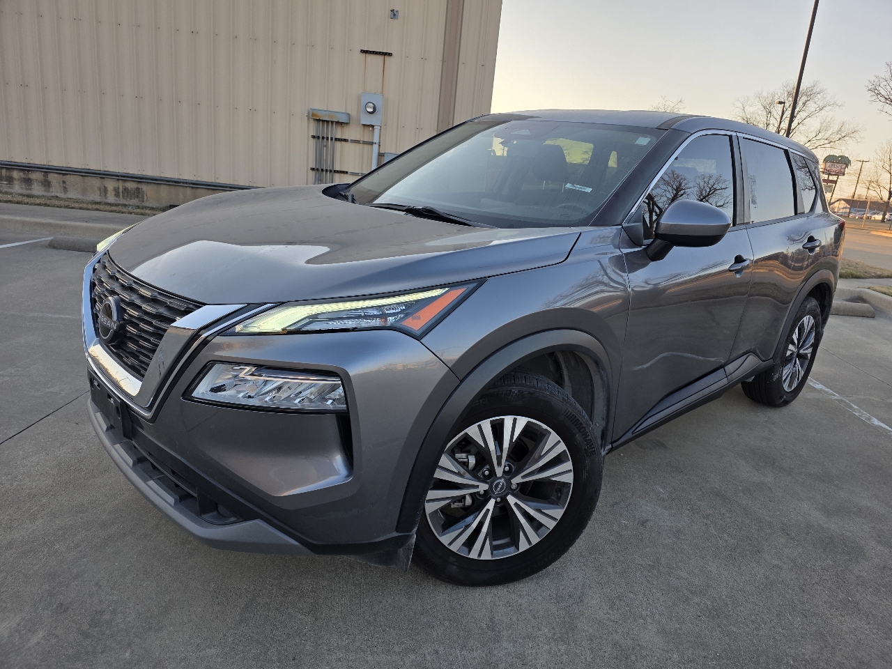 Nissan Rogue SV 2023