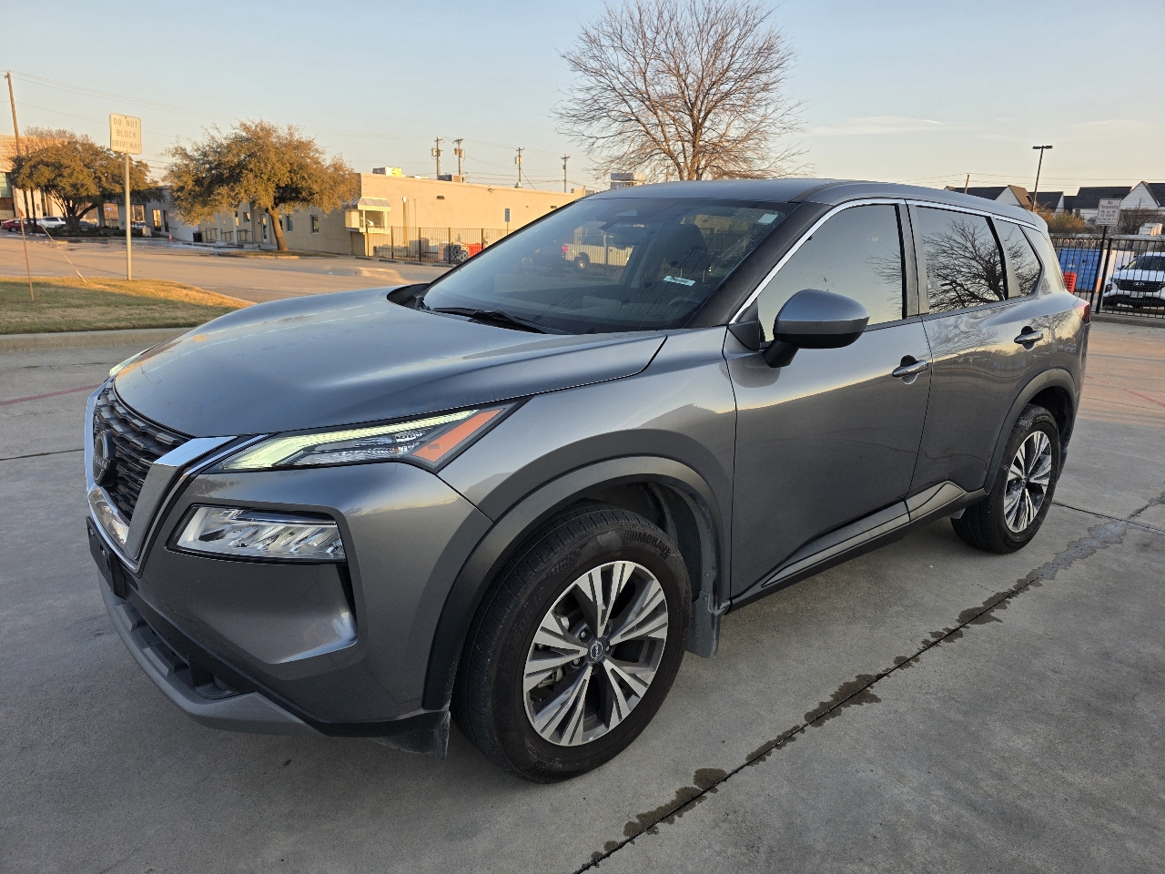 Nissan Rogue SV 2023