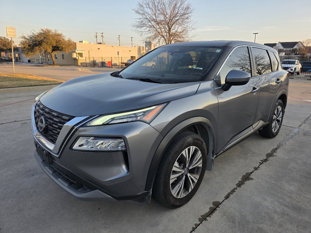 Nissan Rogue SV 2023