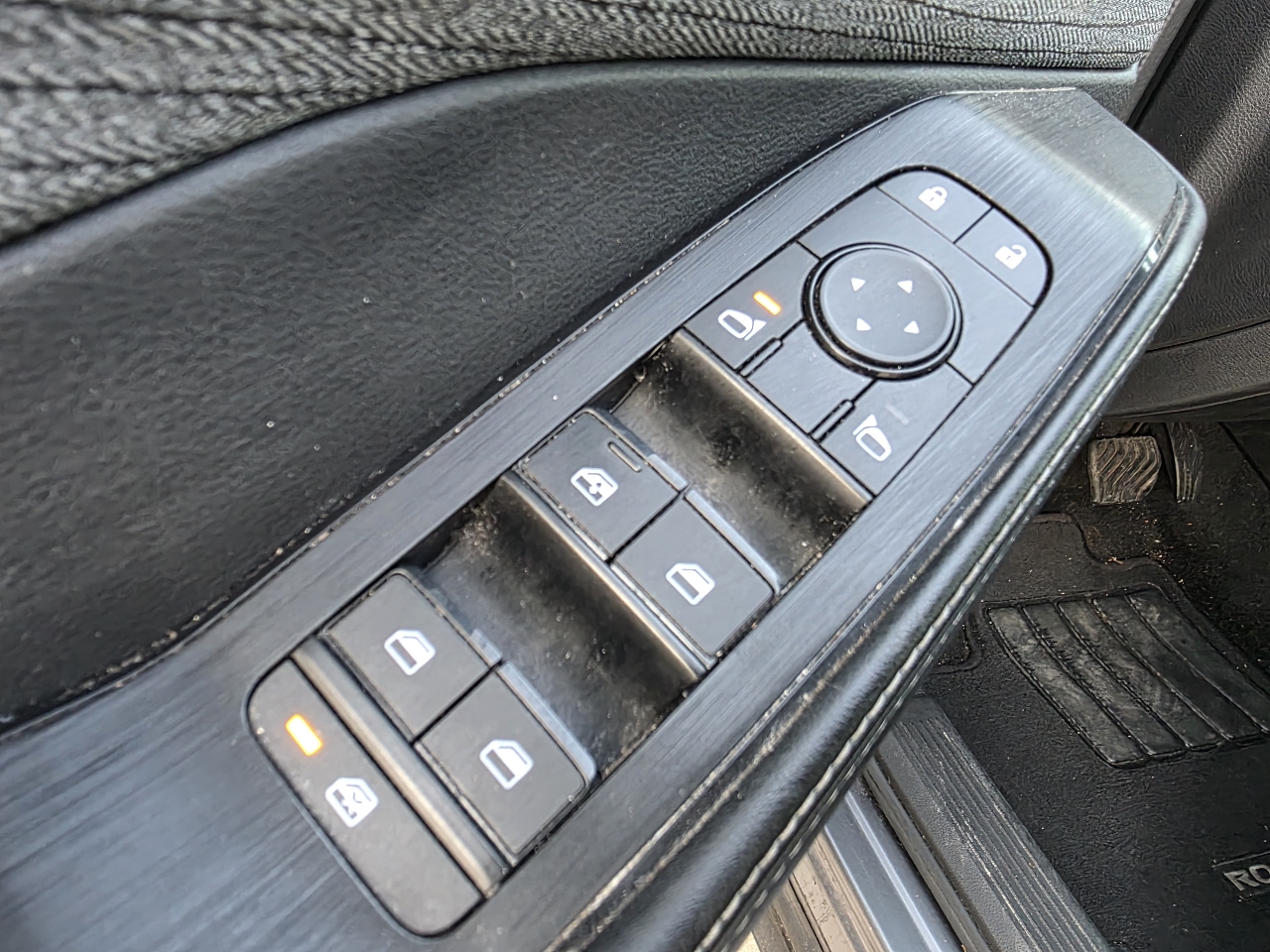 Nissan Rogue SV 2023