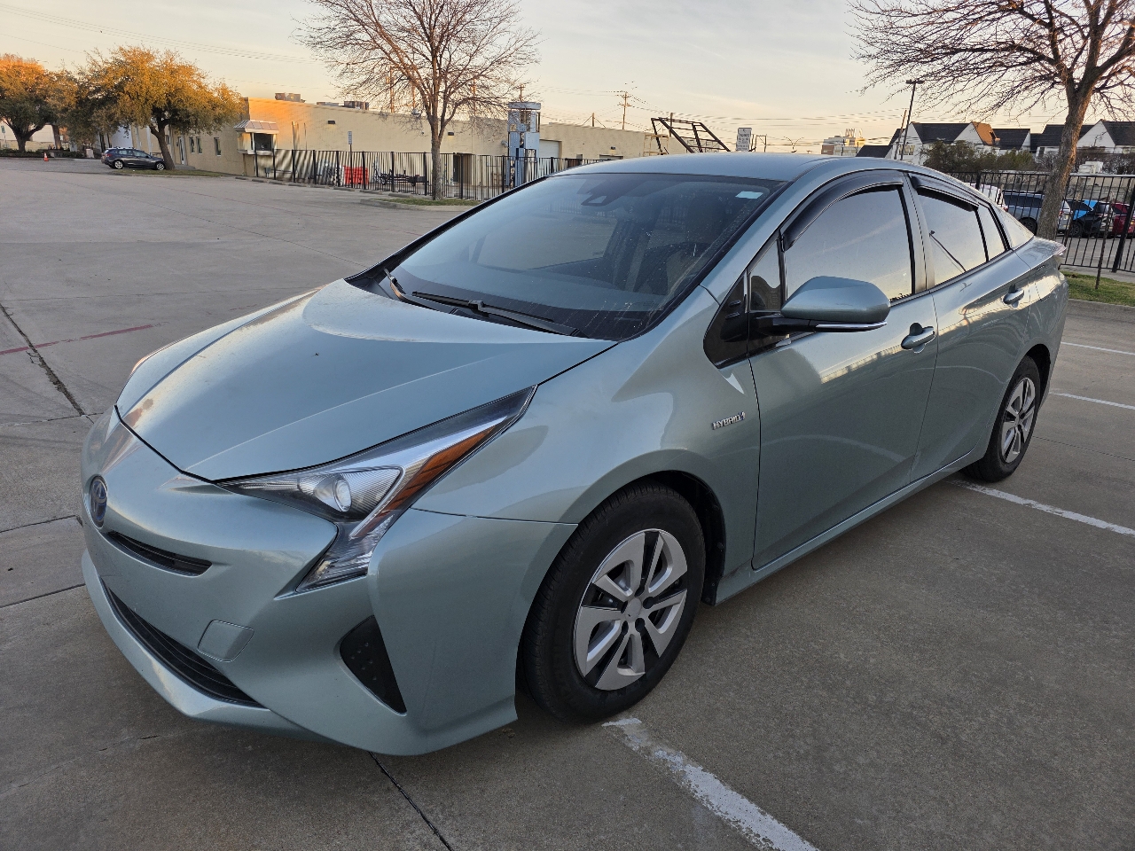 Toyota Prius Two Eco 2017