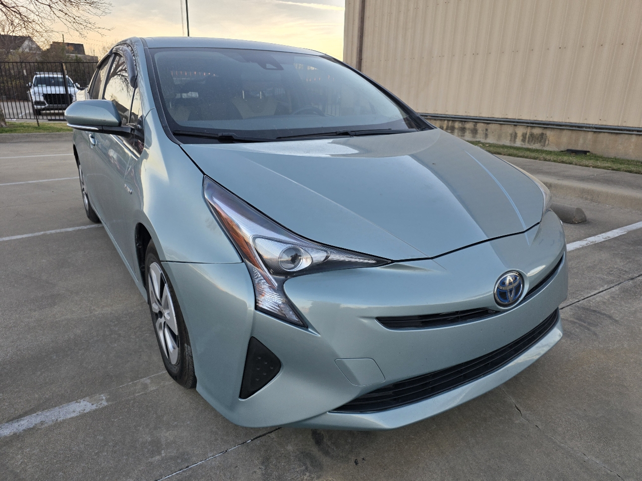 Toyota Prius Two Eco 2017