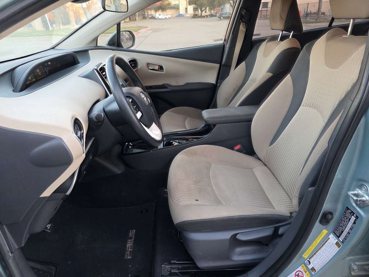 Toyota Prius Two Eco 2017