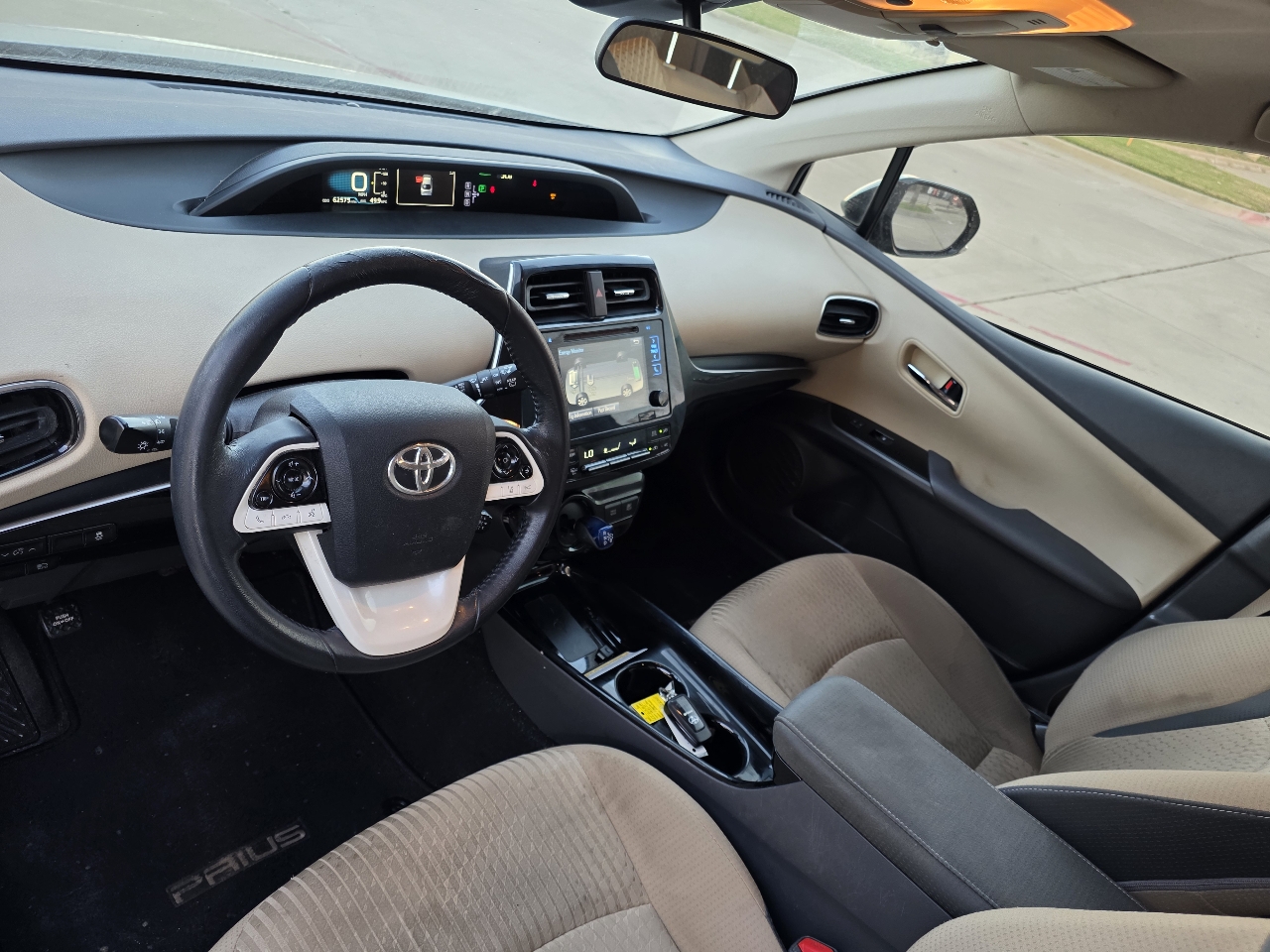 Toyota Prius Two Eco 2017