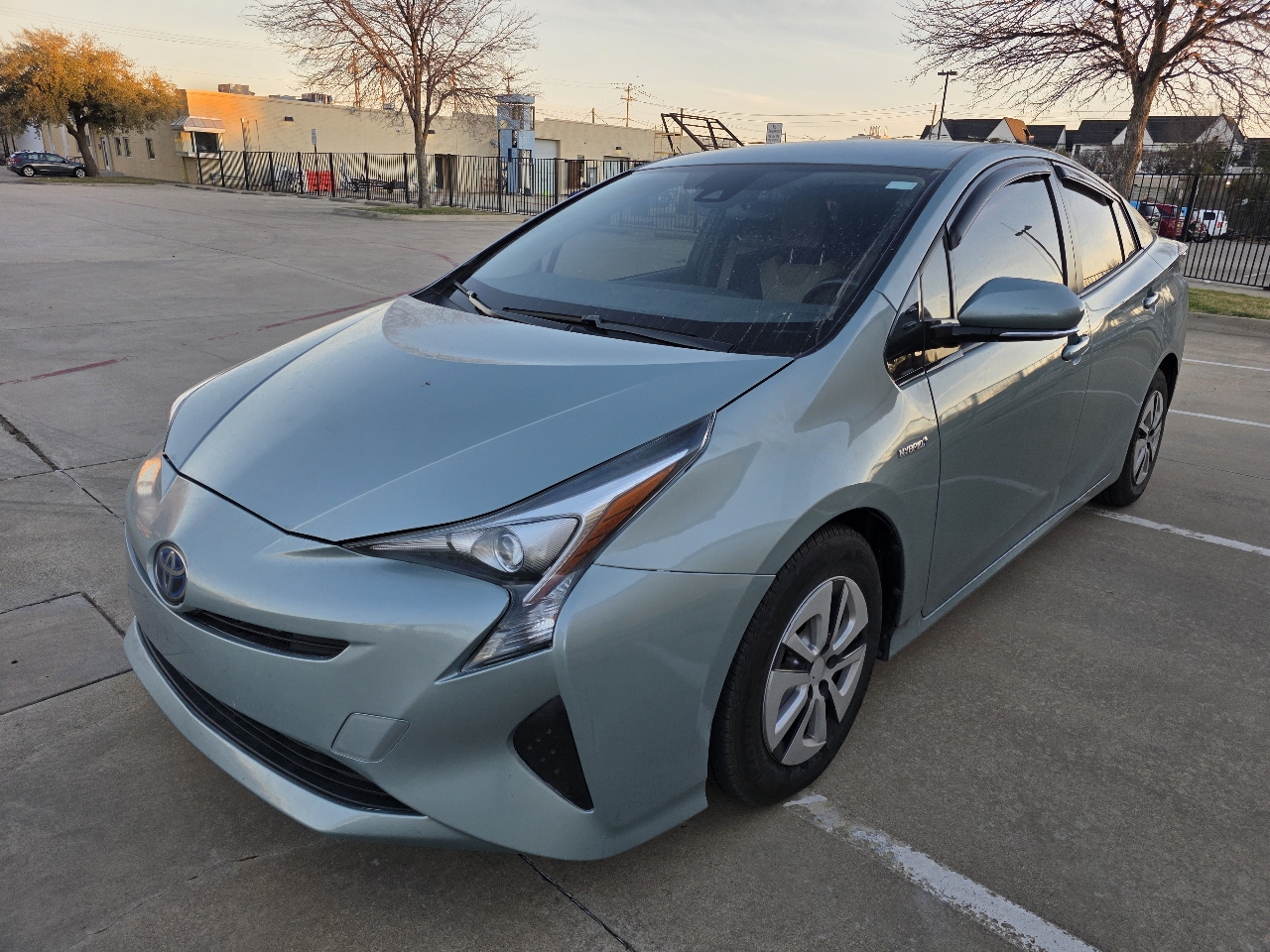 Toyota Prius Two Eco 2017