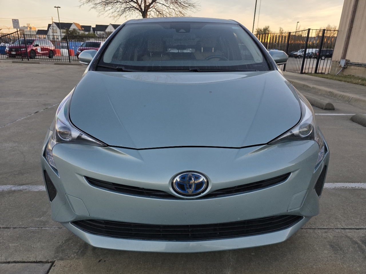 Toyota Prius Two Eco 2017