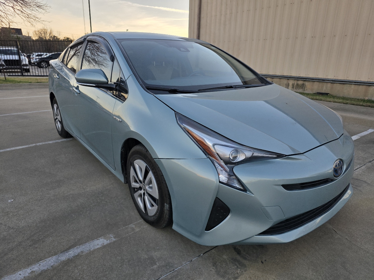 Toyota Prius Two Eco 2017