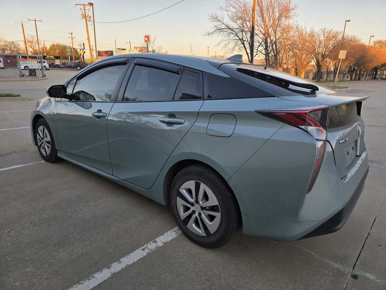 Toyota Prius Two Eco 2017