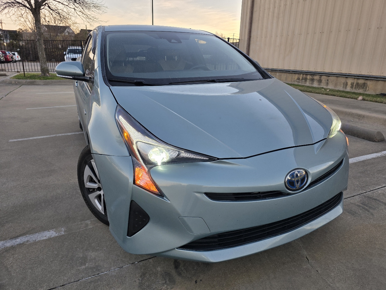 Toyota Prius Two Eco 2017