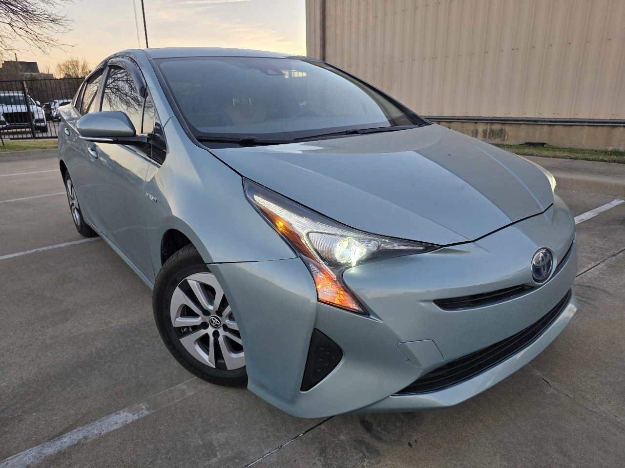 Toyota Prius Two Eco 2017