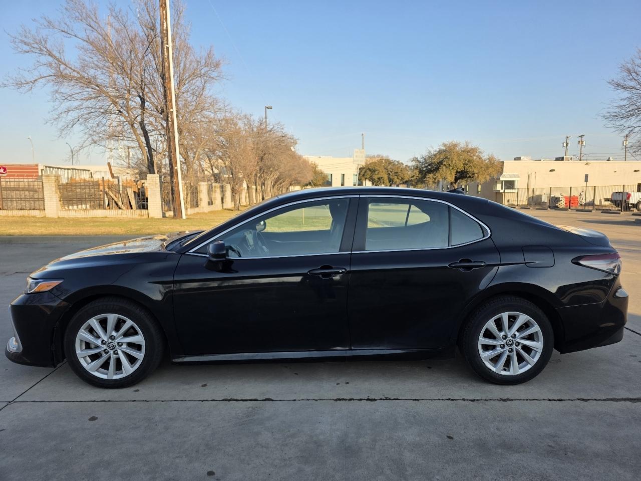 Toyota Camry LE 2023