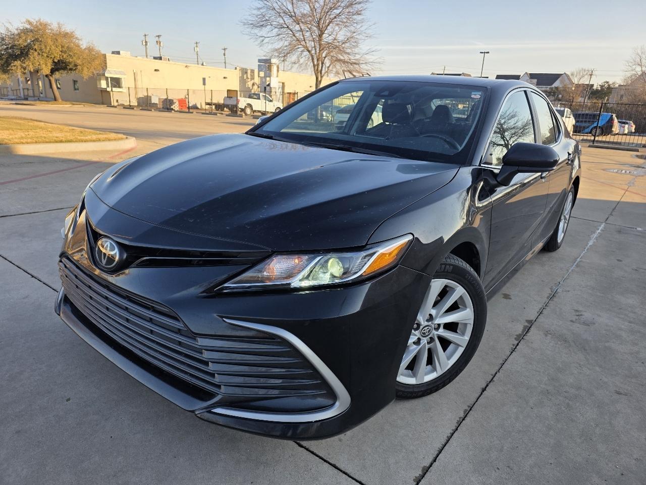 Toyota Camry LE 2023