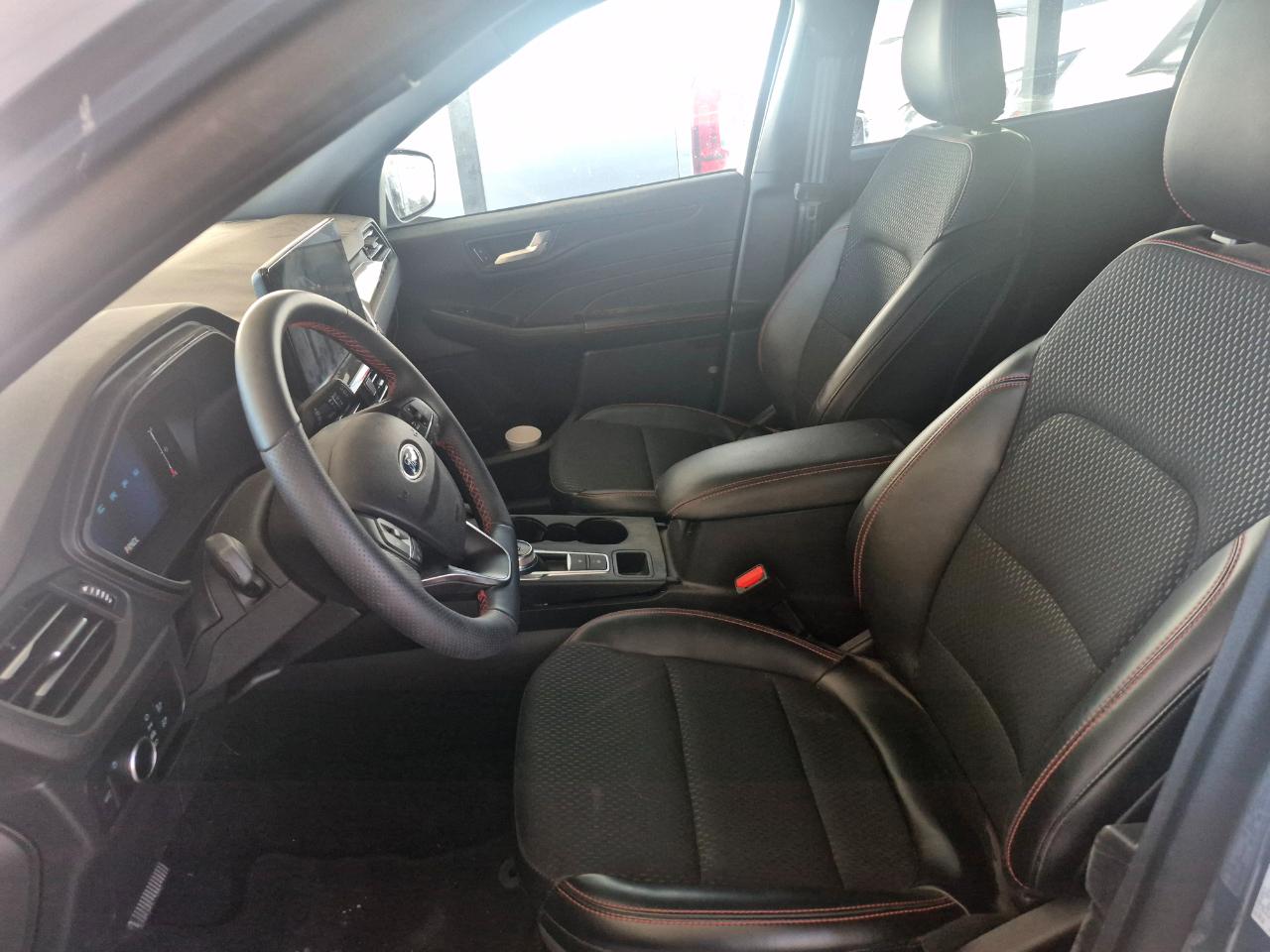 Ford Escape ST-Line 2025