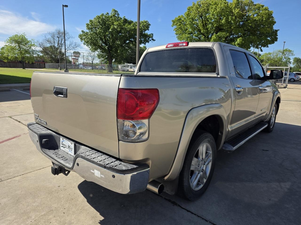 Toyota Tundra Limited CrewMax 5.7L 2WD 2008