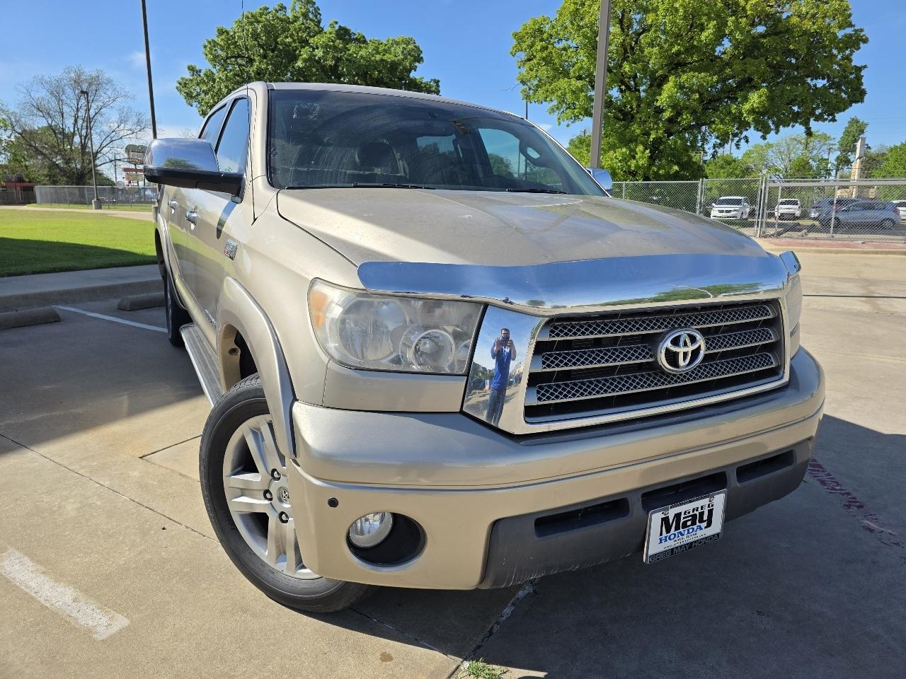 Toyota Tundra Limited CrewMax 5.7L 2WD 2008