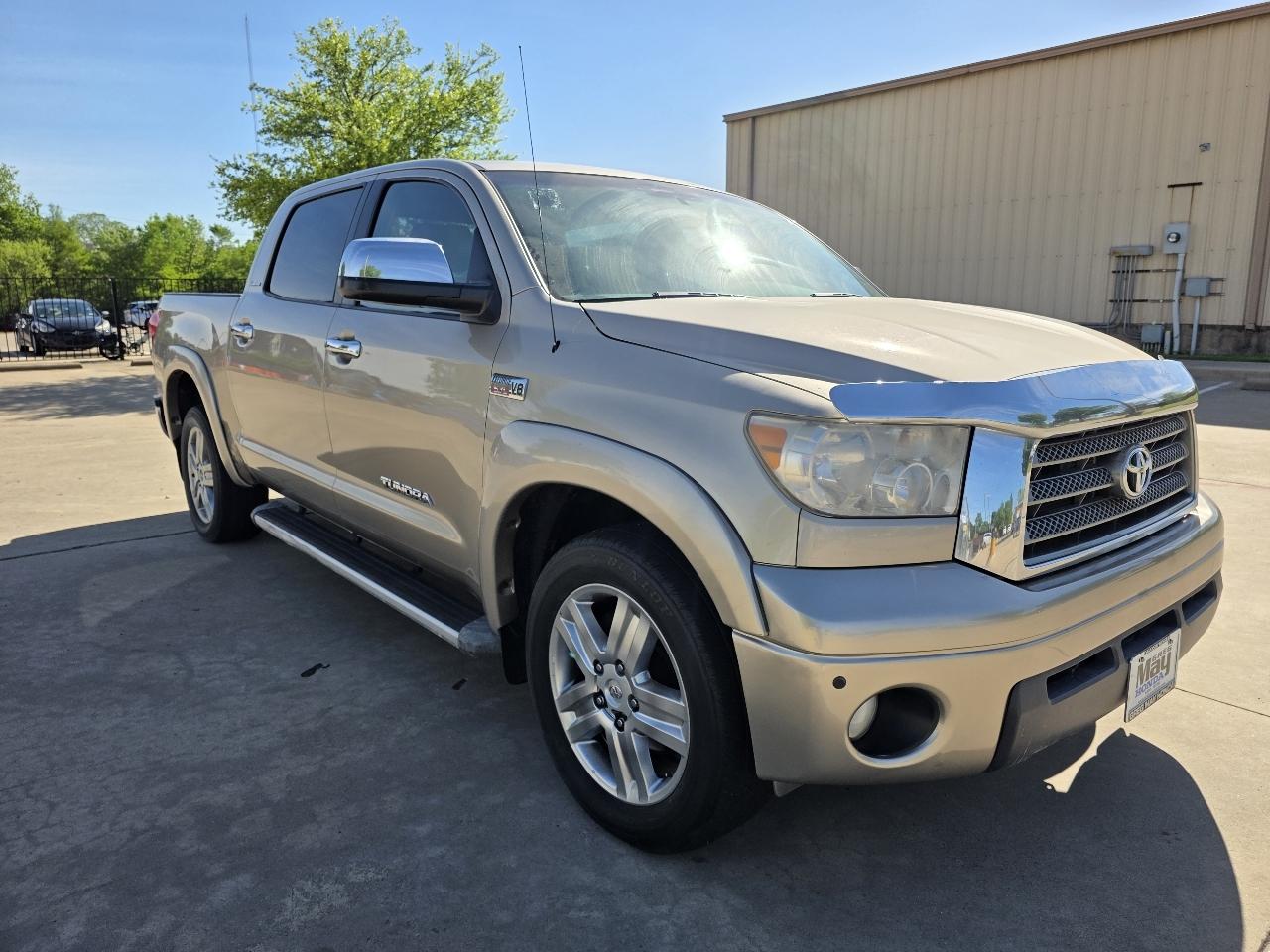 Toyota Tundra Limited CrewMax 5.7L 2WD 2008