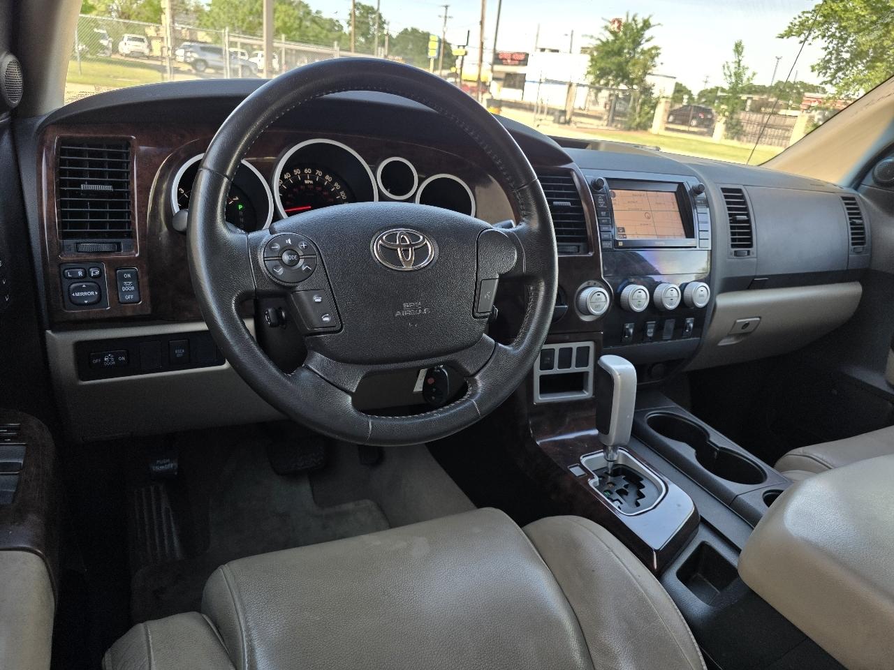 Toyota Tundra Limited CrewMax 5.7L 2WD 2008