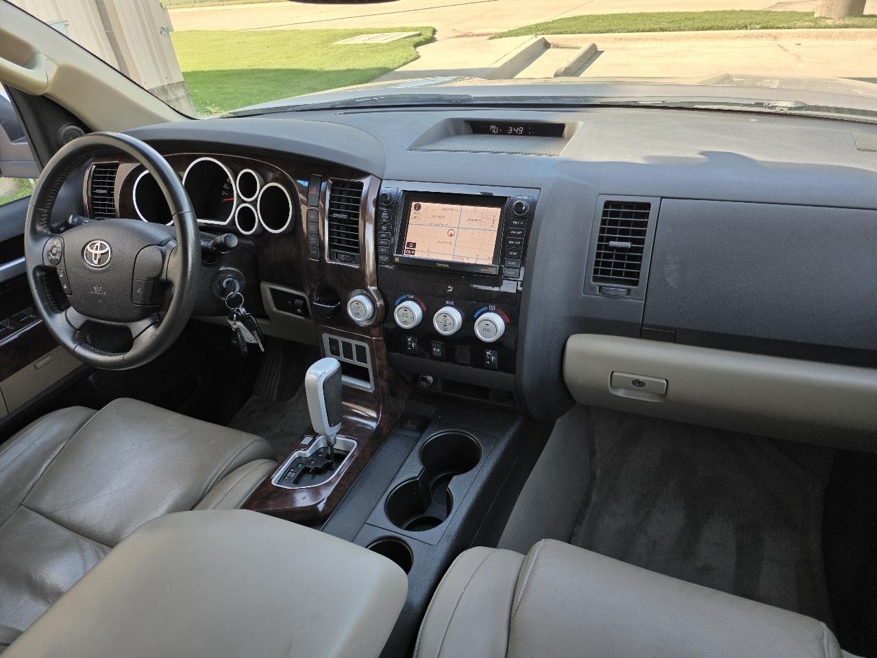 Toyota Tundra Limited CrewMax 5.7L 2WD 2008