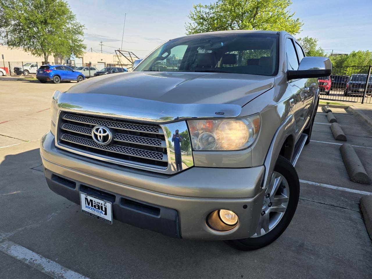 Toyota Tundra Limited CrewMax 5.7L 2WD 2008
