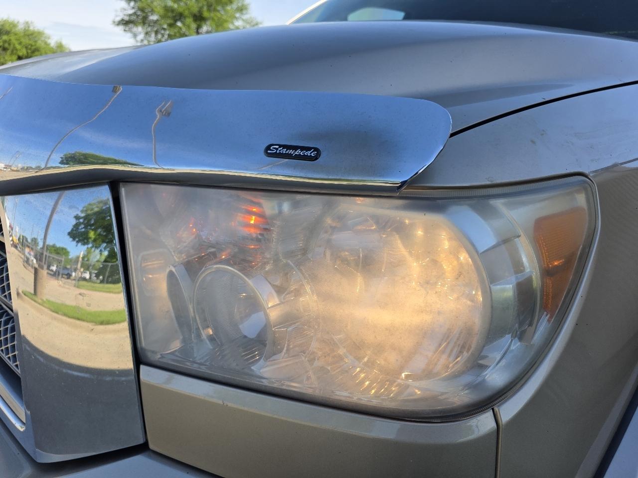 Toyota Tundra Limited CrewMax 5.7L 2WD 2008