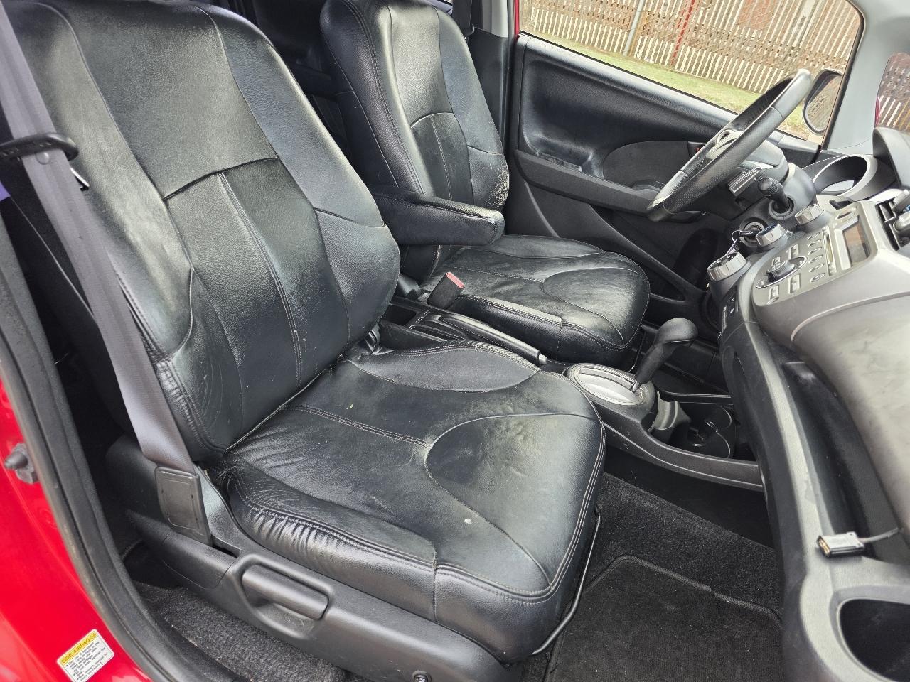 Honda Fit Sport 5-Speed AT 2009